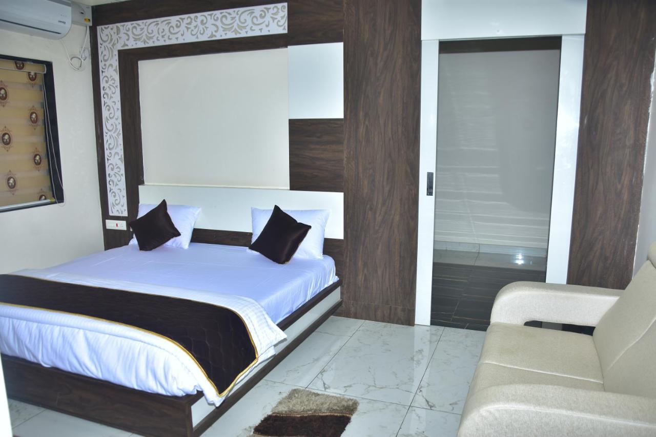 Pagadala Grand Residency Hotel Bapatla Exterior foto