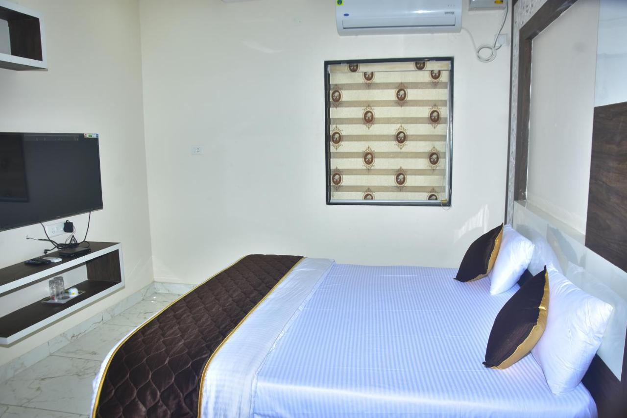 Pagadala Grand Residency Hotel Bapatla Exterior foto